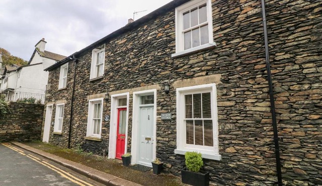 Nutkin Cottage