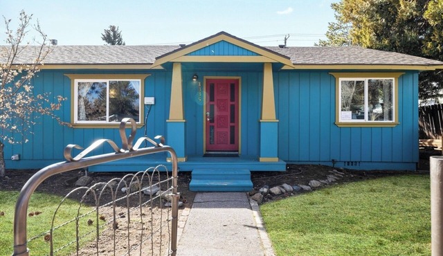 NW Hartford | 3 Bed, 1 Bath