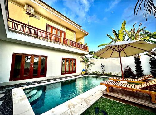 Nyoman House
