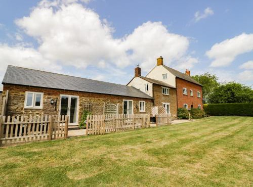 Oak Barn
