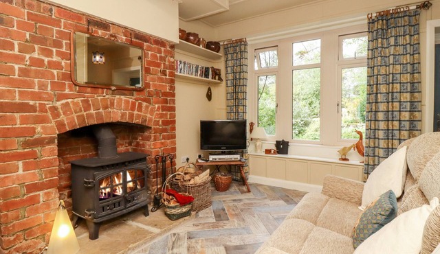 Oak Cottage