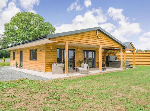 Oak Tree Lodge - Uk38383