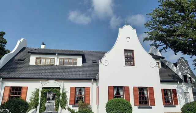 Oak View Manor