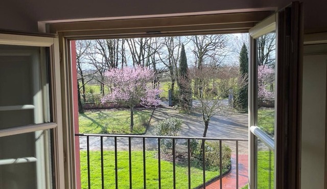 Oasi di Pace e Tranquillità con Piscina,campo da Tennis,uliveti,vigneti Frutteti