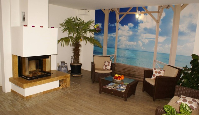 Oasis Apartment