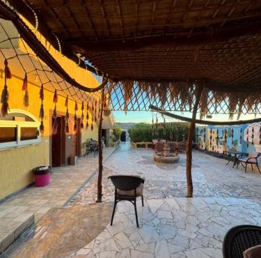 Oasis Camp