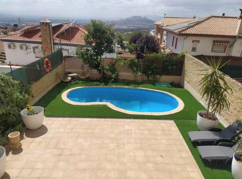 Oasis con Piscina, Spa Privado con Encanto Andalusí y jacuzzi