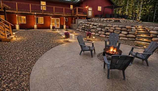 Oasis in Saginaw - Pvt Pool, Hot Tub