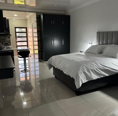 Oasis Lux Apartments