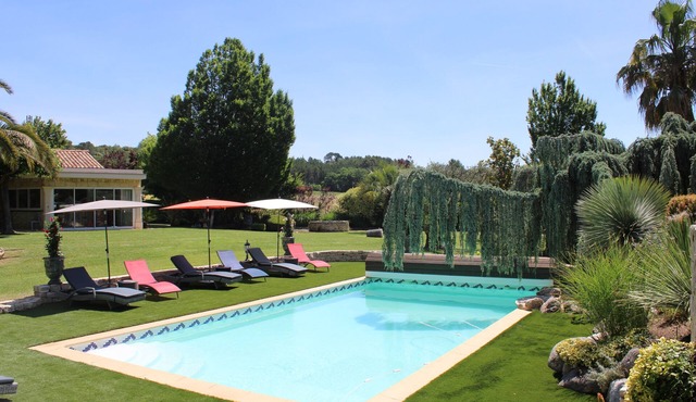 OASIS OF BOISSET: 5* MAS, 3 min from Anduze, PRIVATE POOL, SPA/SAUNA,16 people