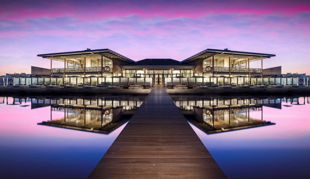 Oasis Punt-West Hotel & Beach Resort