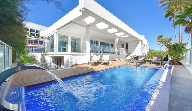 Oasis Serenity by VillaGranCanaria