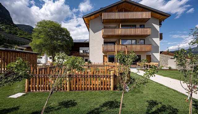 Oberfallerhof 'Apartment Inni' with Mountain View, Garden & Wi-Fi