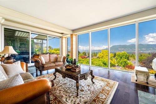 Ocean and Mountain View Home near Downtown