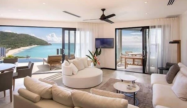 Ocean Azul – Modern Infinity-Pool Villa Overlooking Darkwood Beach, Antigua and Barbuda
