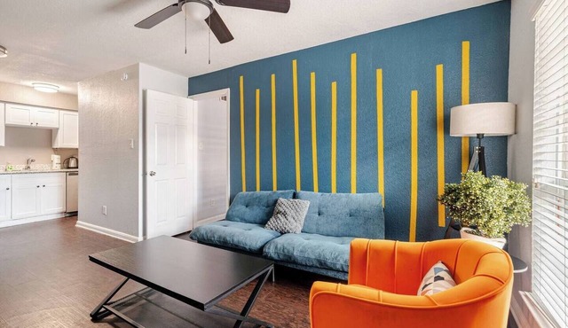 Ocean Blue 1Bed Apt Free Parking 9 min Downtown