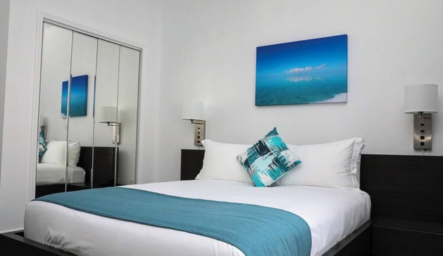 Ocean Breeze Resort 1 Bedroom Suite - Boutique Hotel with Pool, Restaurant & Gym