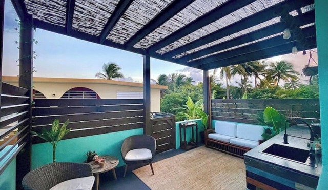 Ocean Front Apt #1 with WiFi, Air Conditioning, Smart TV - Steps from the Beach
