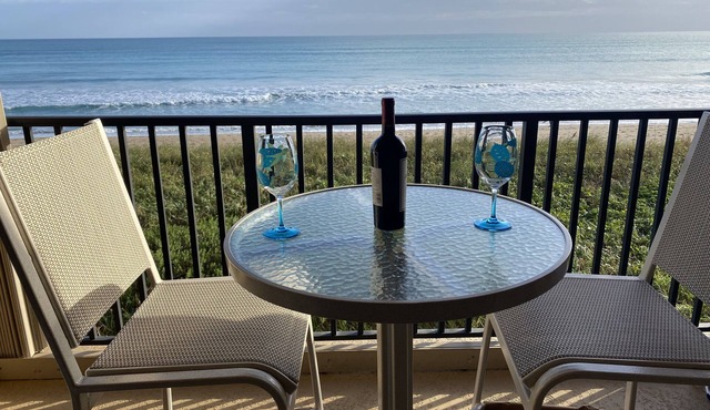 Ocean Front Condo on Hutchinson Island with Fantastic Beach Views and Access