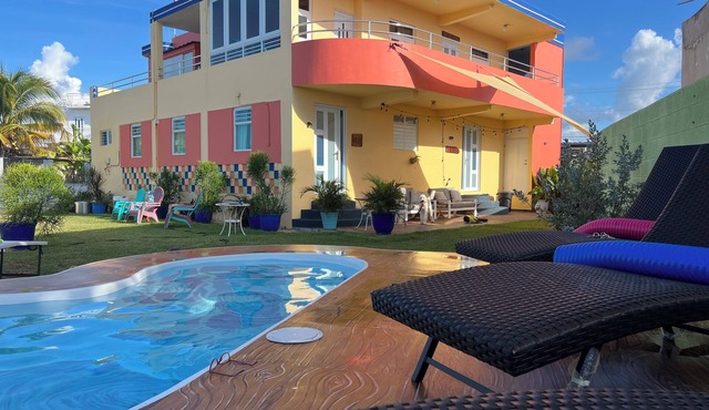 Ocean front home with 3 suites, salt water pool, gated and Wifi. Gas BBQ grill.