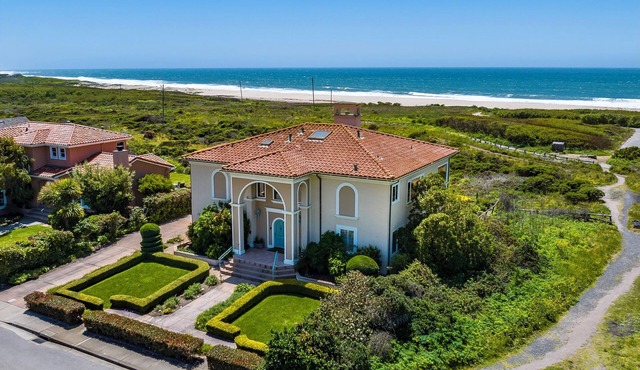 Ocean Front LuxuryHome Half Moon Bay, Ca