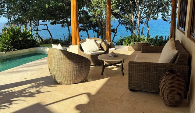 Ocean Front Luxury Villa with Pool and Private Beach