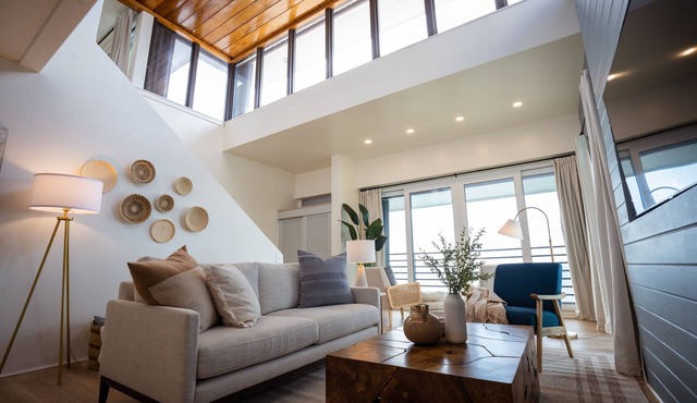 Ocean front Penthouse Loft
