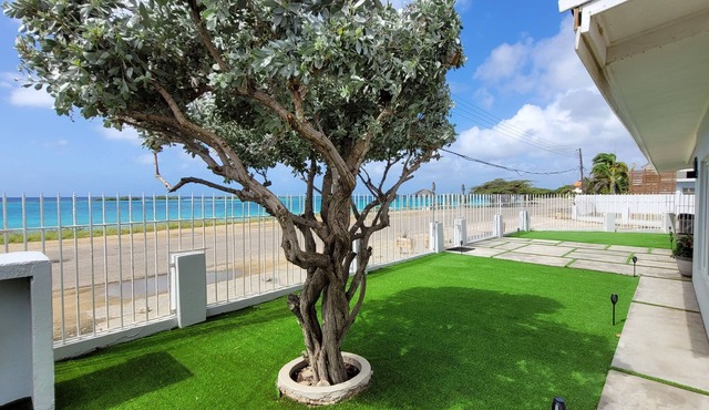 OCEAN FRONT-SUNSETS-PRIVATE POOL 2 or 3 bedrooms