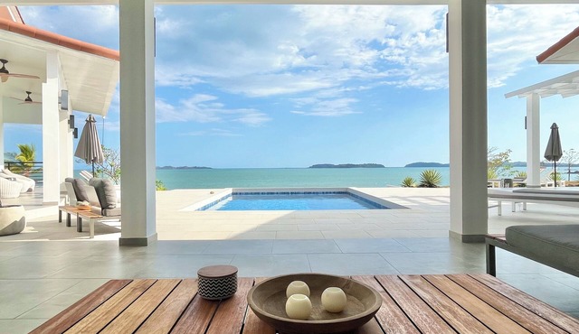 Ocean Front Villa in Boca Chica!
