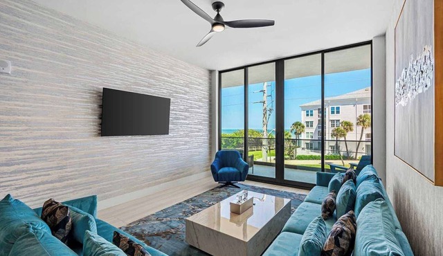 Ocean's Edge | Lavish NEW Condo w Beach Views, Cozy Decor & Community Amenities