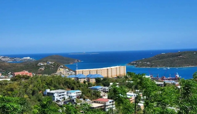 Ocean View 2Bedroom Apt Sunset Gardens Guesthouse