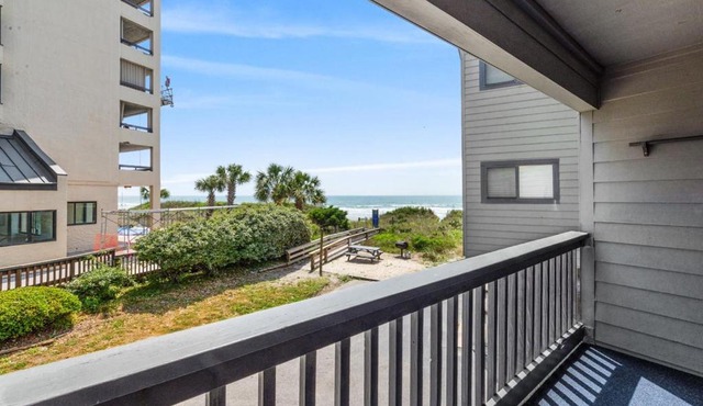 Ocean View 2BR First-Floor Cherry Grove Sea Cabin 125-B