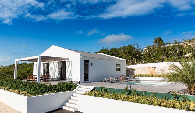 Ocean View - FLAME TREE - 2 BR Villa + Private Pool