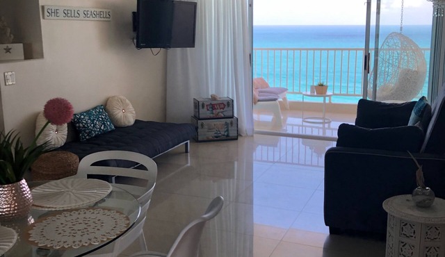 OCEAN VIEW GORGEOUS 1 BEDROOM CONDO APT A MILLION DOLLAR VIEW.5stars☀️BEST APT