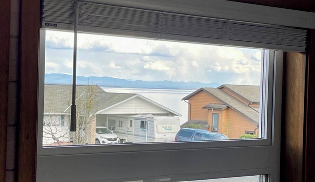 Ocean view guest suite, completely self contained, beautiful outdoor patio