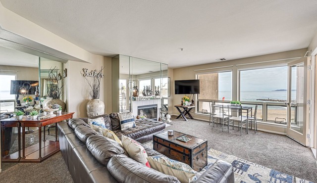 Ocean-View Imperial Beach Condo w/Community Perks