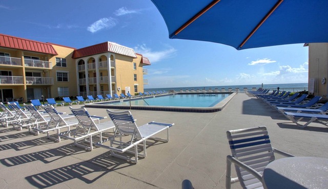 Ocean View Second Floor 2/2