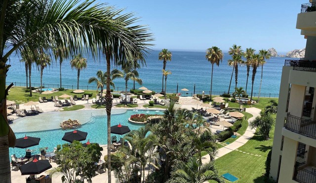Ocean view, steps to beach, overlooks pool!
