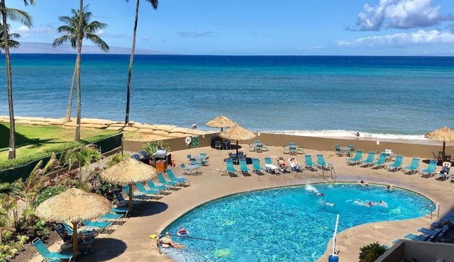 Ocean View Studio at Royal Kahana 318