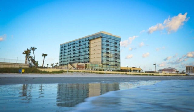 Ocean View Studio Condo - Parrot Cay