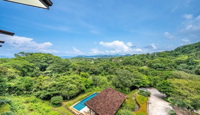 Ocean View w Pool Roble Sabana in Reserva Conchal