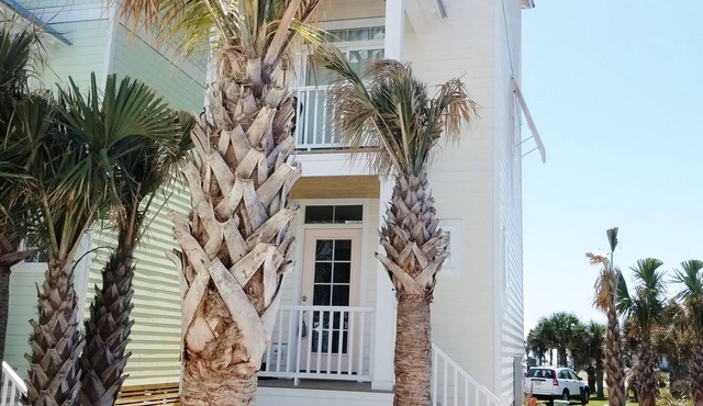 Ocean Views!102 West Terminal Blvd Unit #15 Atlantic Beach, NC