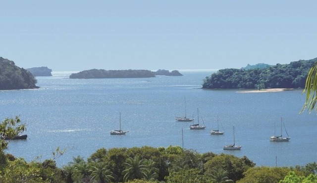 Ocean Views & Easy Access to Hotel Facilities