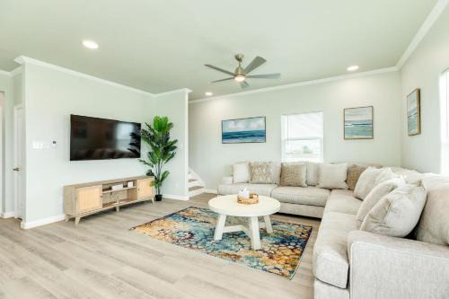 Ocean Views Jetty Access & Family Fun