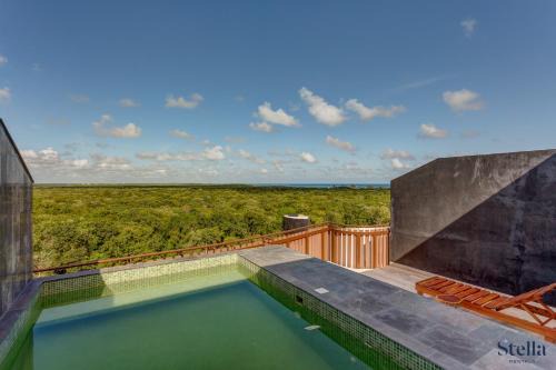 Ocean Views Luxury Community Private Rooftop Pool