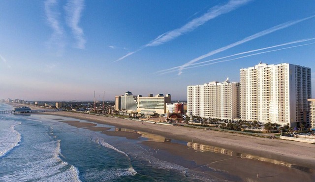 Ocean Walk 2bed/2bath Lock Off. Daytona Beach, FL!
