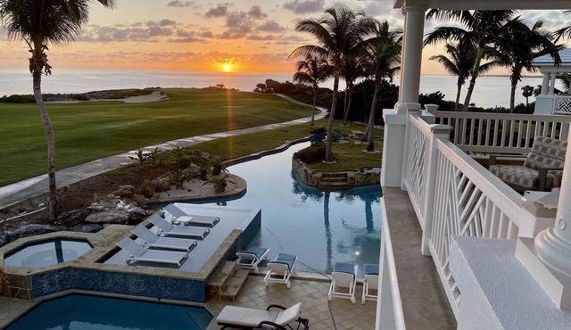 Oceanfront Home in Exuma w optional guest house