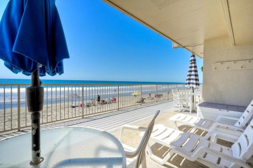 Oceanfront 2BR - Private Patio - Steps to Beach