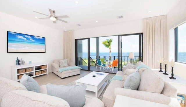 Oceanfront 3BR + Private Dock at Sea Haven – Cassava Point Villa 4D