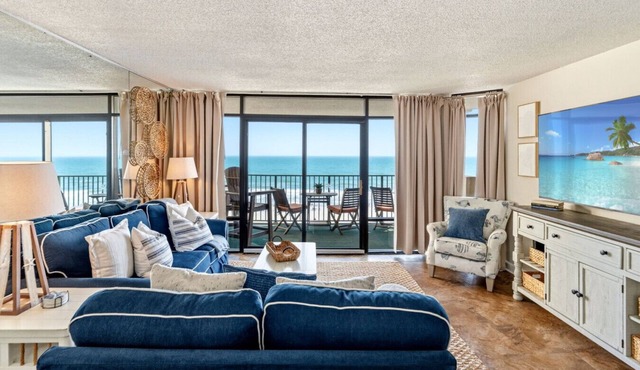 Oceanfront 4BR Condo | Stunning Views + Lazy River